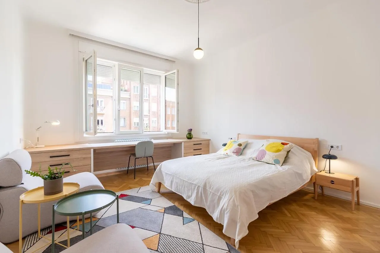 The Palm Springs Apartment Budapest