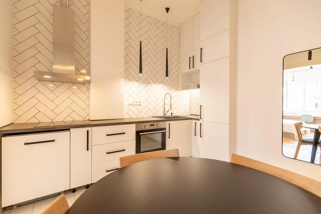 The Palm Springs Apartment Budapest Ungheria